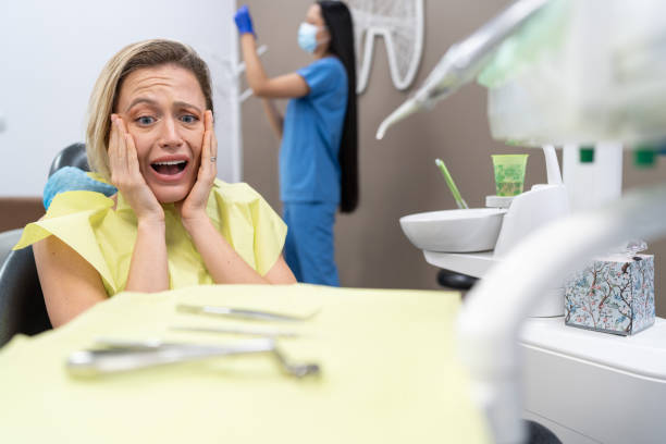 Best Emergency Tooth Extraction in Manhattan, IL